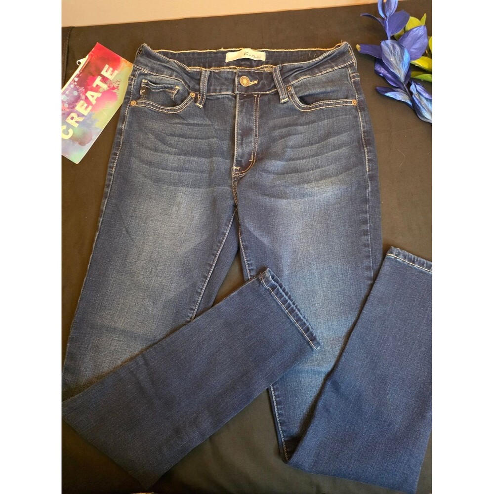 KanCan Women's Skinny Jeans - Dark Blue Wash size 9/28